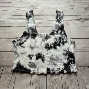 Garage Tie-Dye Tank Size L